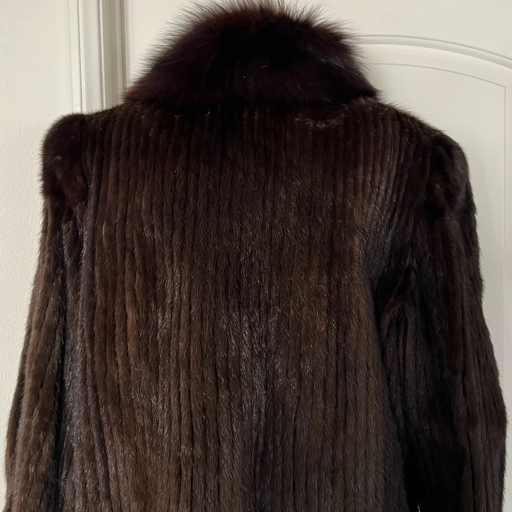 Vintage / Mink~Fox Fur Coat / Luxurious & Stunning - Picture 8 of 16